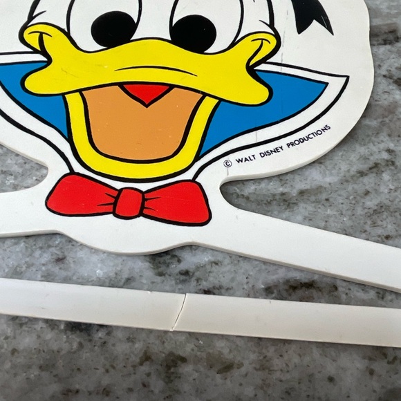 Vintage 1971 Disney Pluto and Donald Duck - Child Hangers set of 2 - Picture 9 of 9